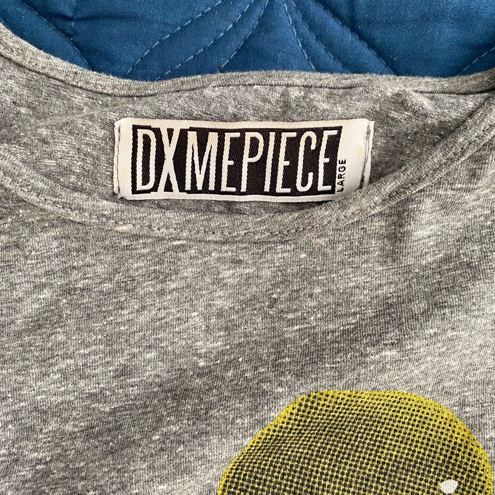 Dimepiece Tank - Picture 3 of 4